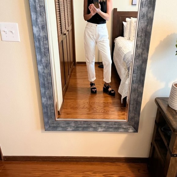 NWT LOFT White Distressed Jeans High Waisted Size 27/4 - Picture 6 of 8